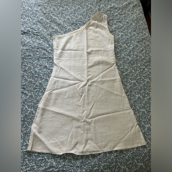 White One Shoulder Linen Dress, XS - Picture 2 of 2